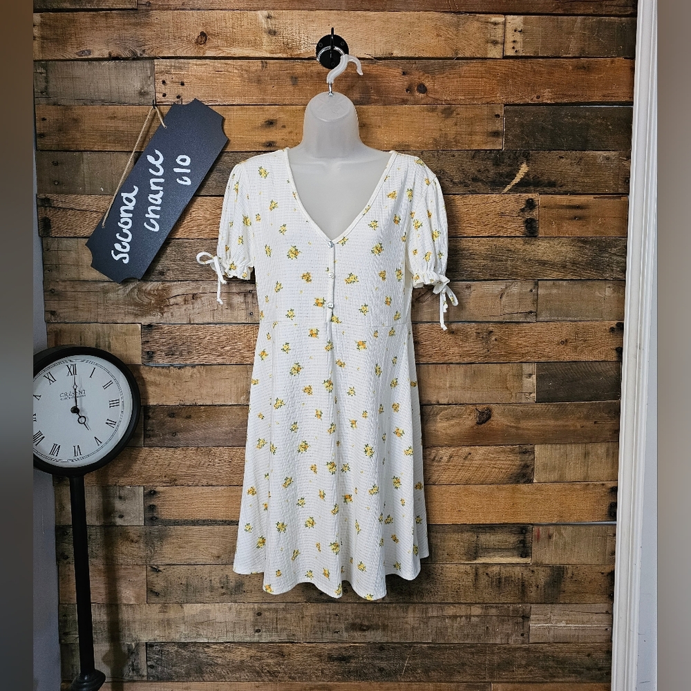 Jessica Simpson Women's White Yellow Floral Flared Mini Dress V-Neck Size Medium
